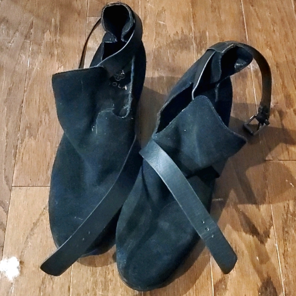 Isola black suede bootie